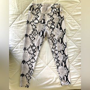 White/Black Snakeskin Leggings